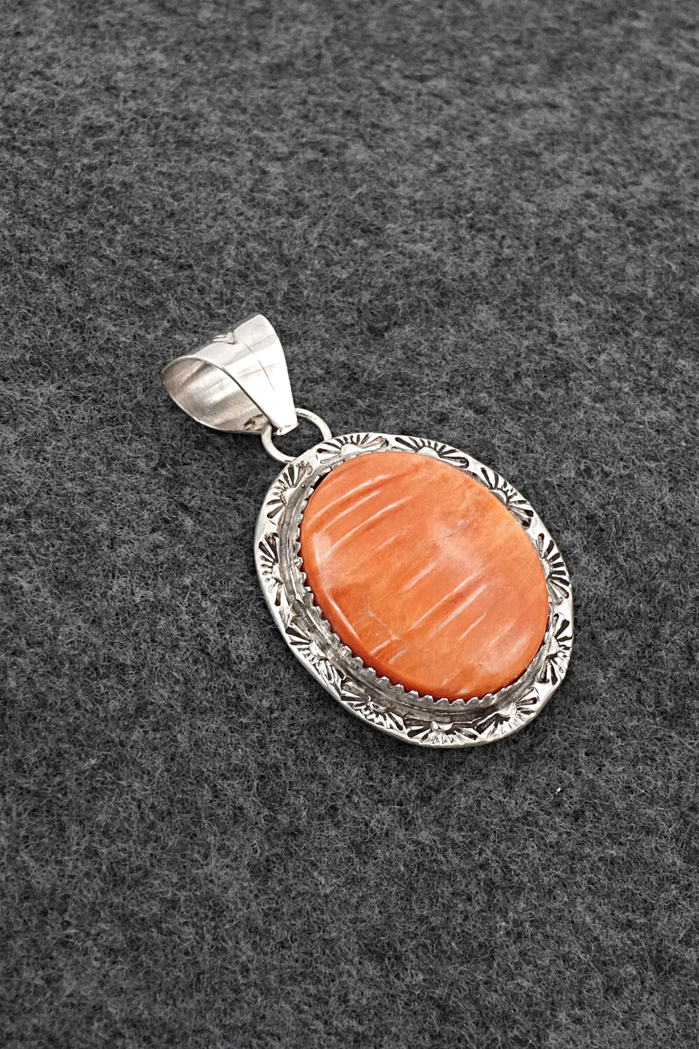 Spiny Oyster & Sterling Silver Pendant - Ernest Hawthorne