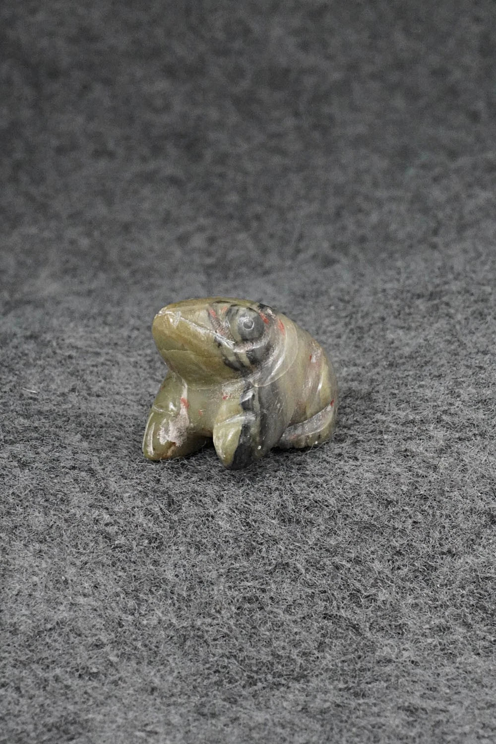 Frog Zuni Fetish Carving - Justin Red Elk