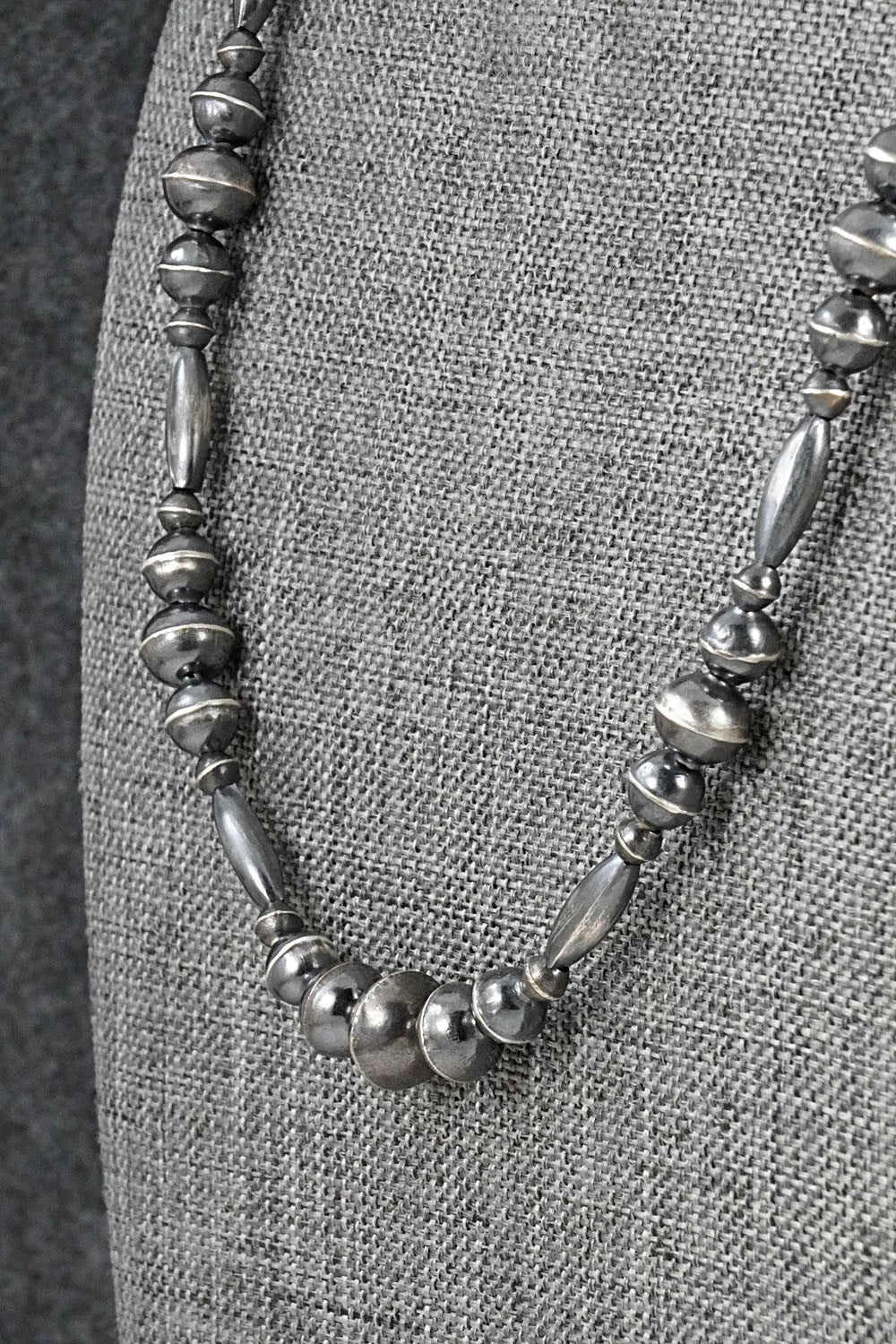 Sterling Silver Navajo Pearl Necklace 20" - Vintage