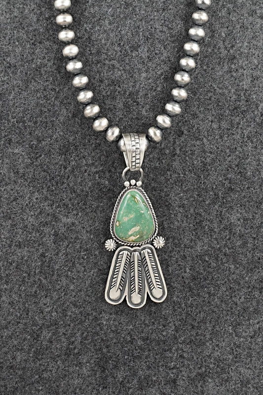 Turquoise & Sterling Silver Necklace - Verley Betone