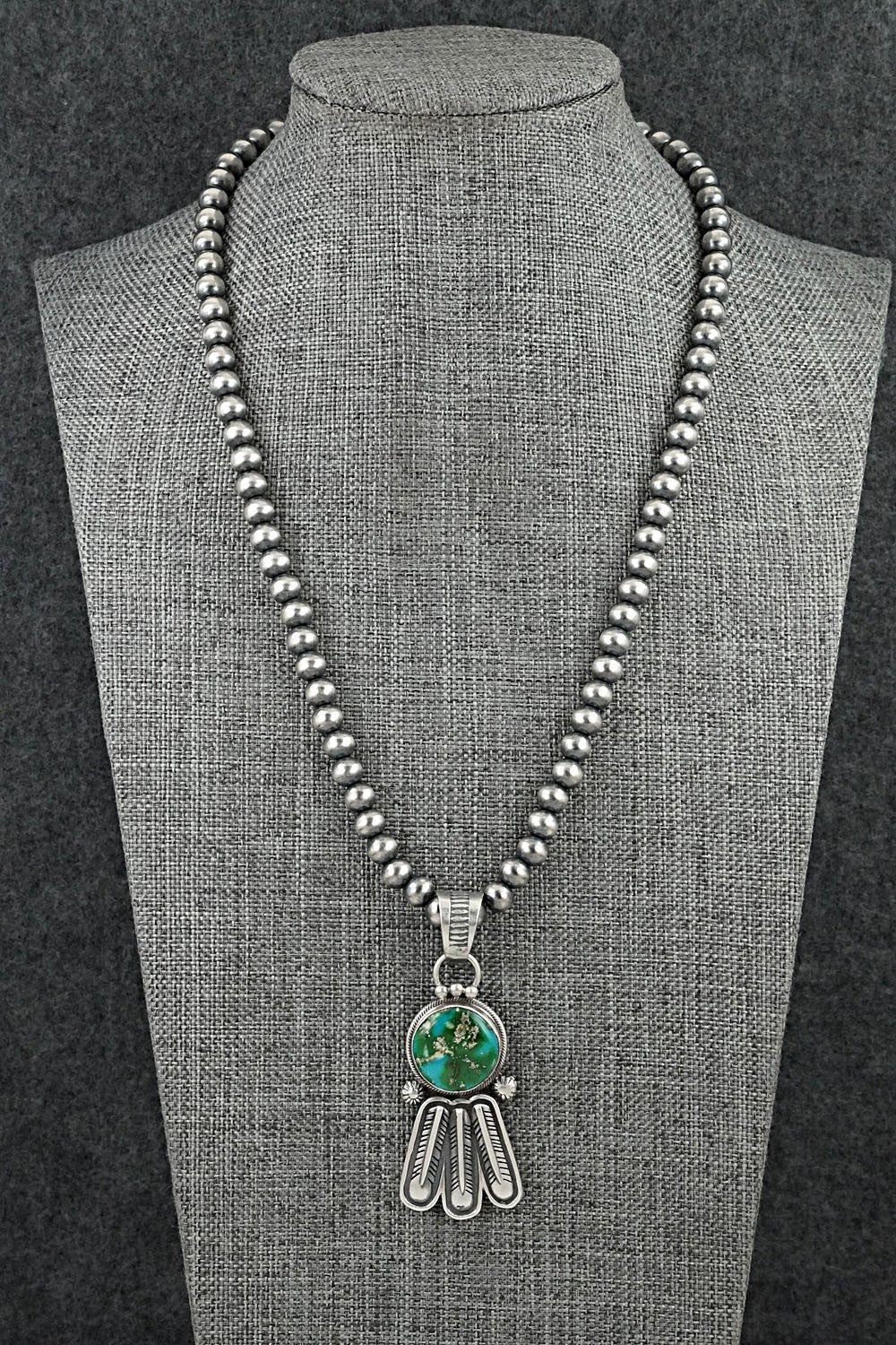 Turquoise & Sterling Silver Necklace - Verley Betone