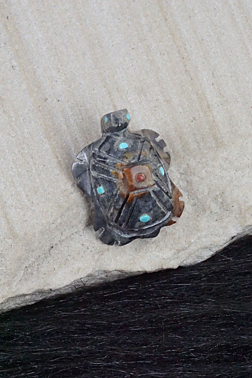 Turtle Zuni Fetish Carving - Carl Etsate