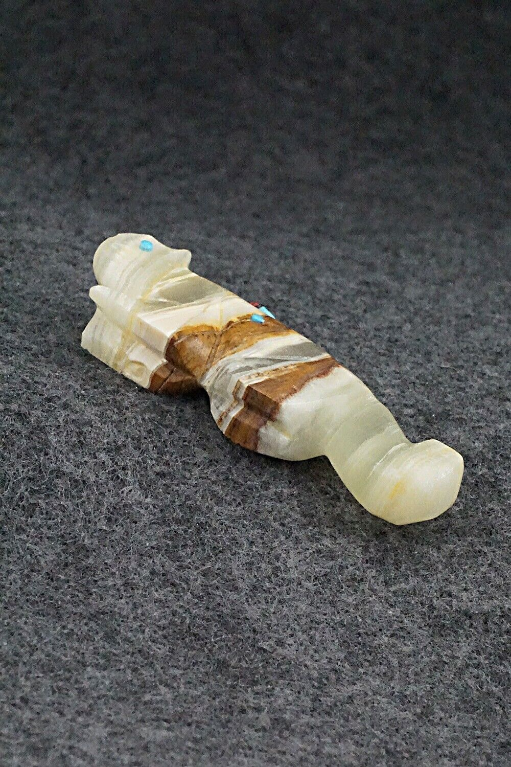 Mountain Lion Zuni Fetish Carving - Danette Laate