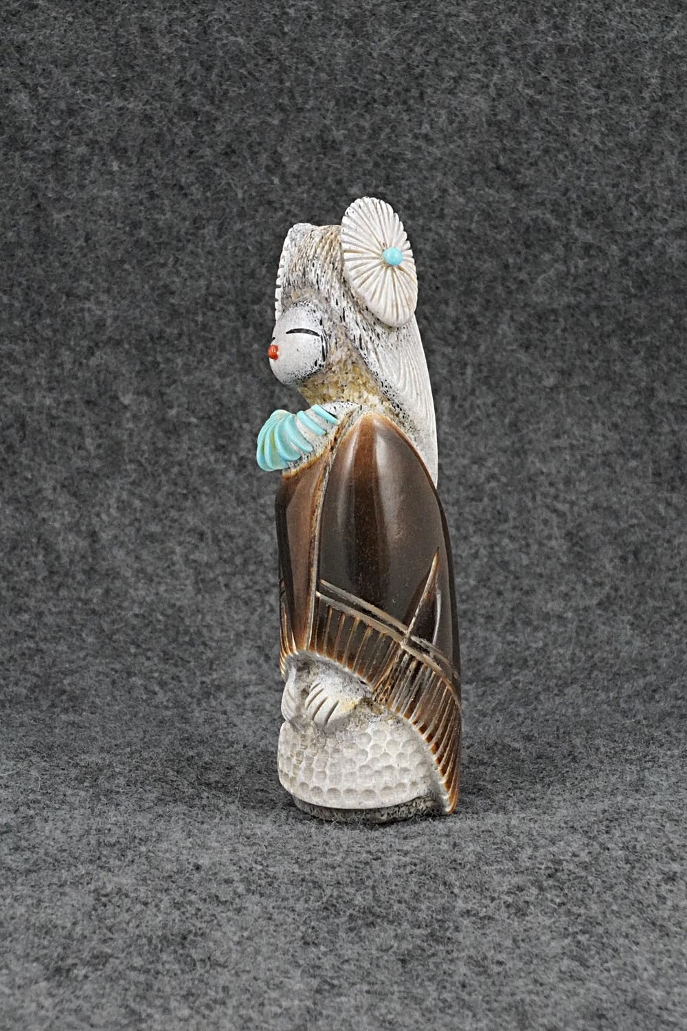 Corn Maiden Zuni Fetish Carving - Claudia Peina