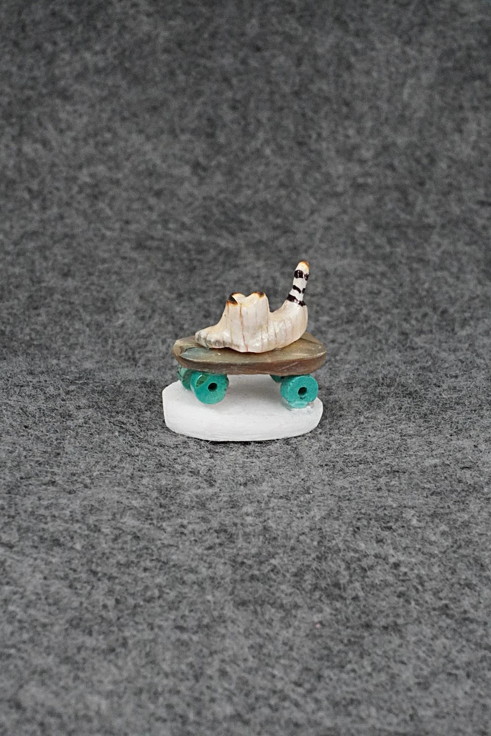 Raccoon Zuni Fetish Carving - Ruben Najera