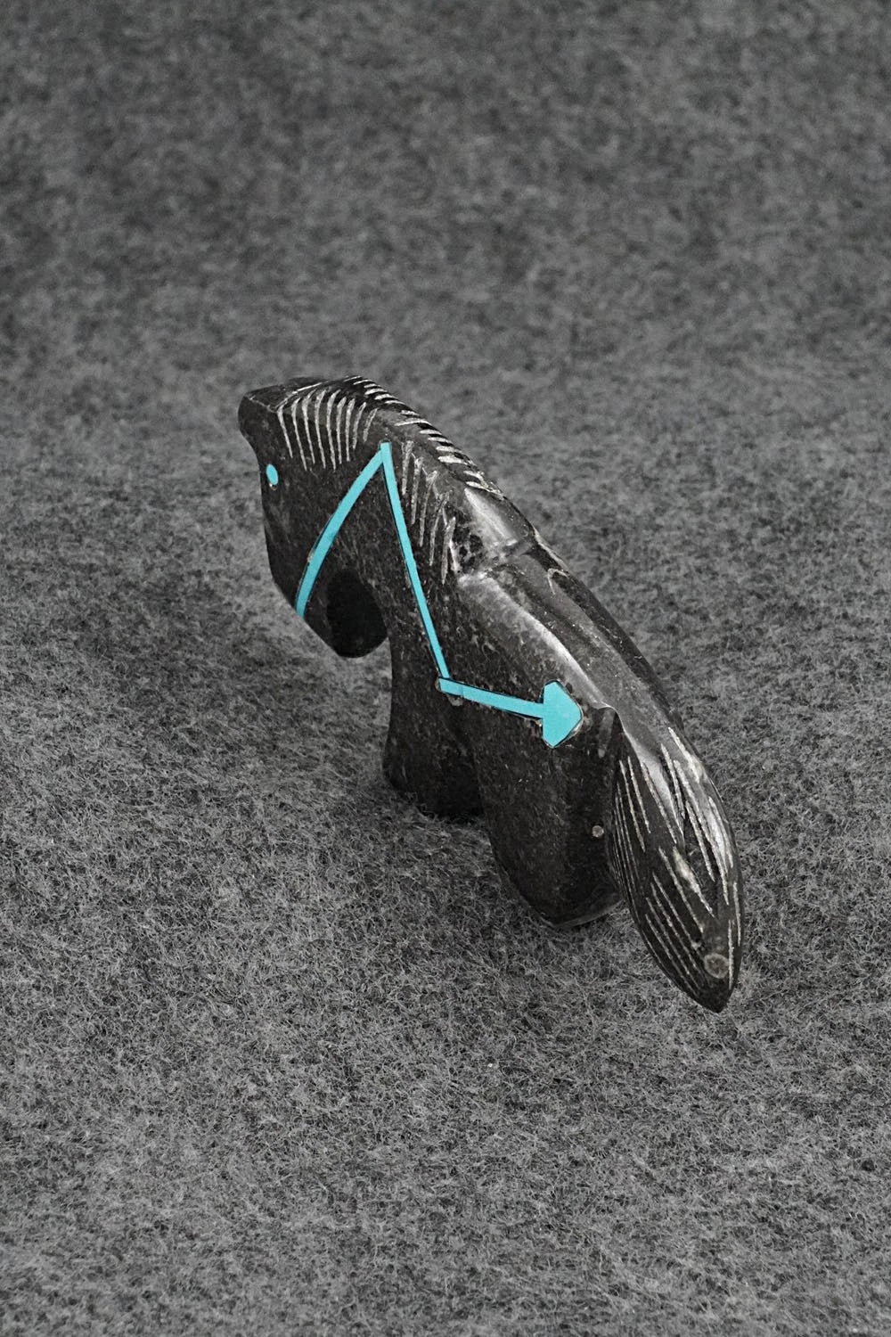 Horse Zuni Fetish Carving - Kenric Laiwakete