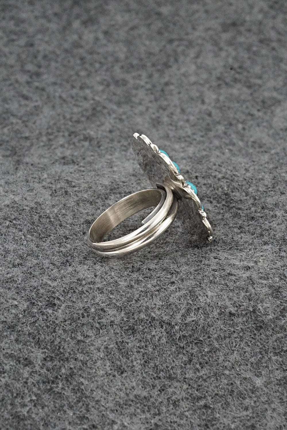 Turquoise & Sterling Silver Ring - Gerald Mitchell - Size Adjustable