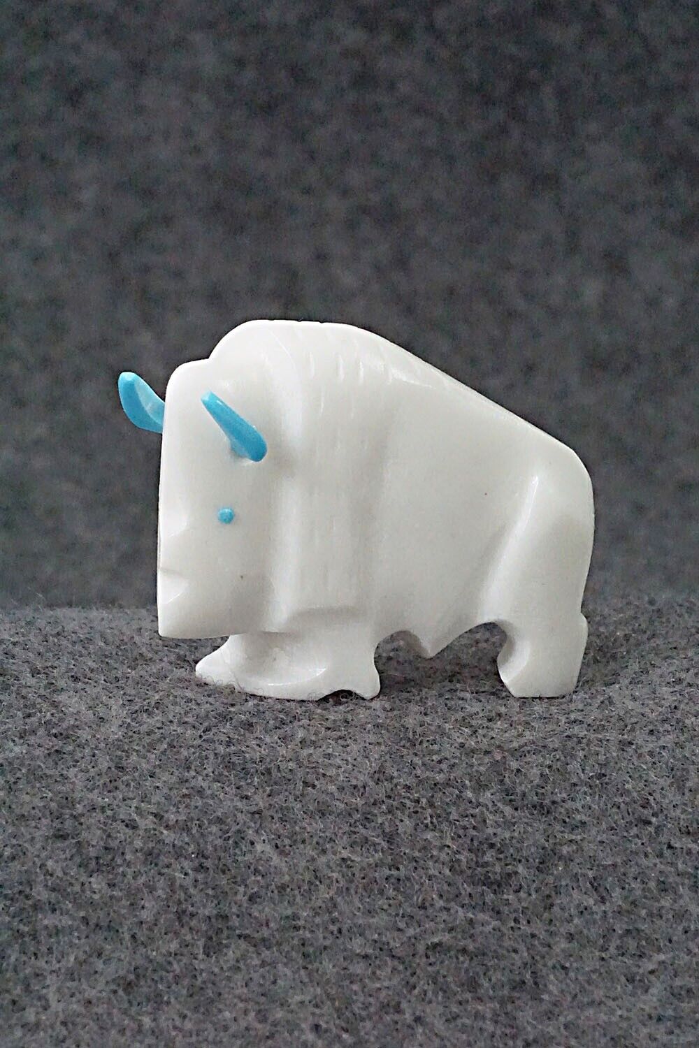 Buffalo Zuni Fetish Carving - Todd Etsate