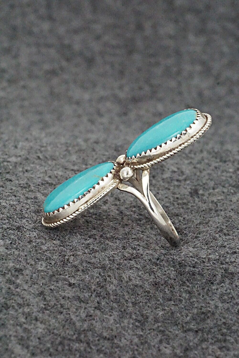 Turquoise & Sterling Silver Ring - Ernest Hawthorne - Size 7.5