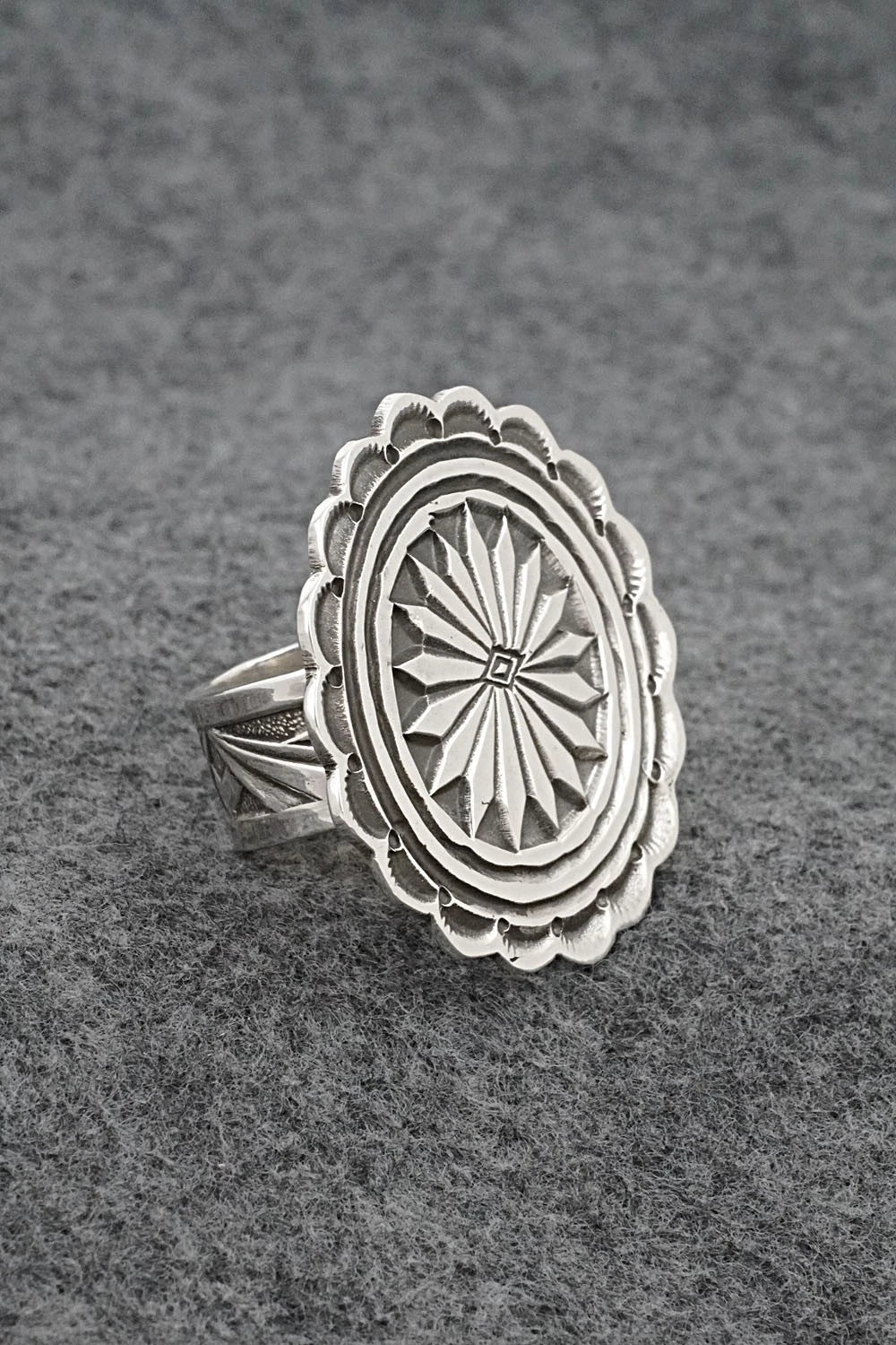 Sterling Silver Ring - Leonard Maloney - Size 10