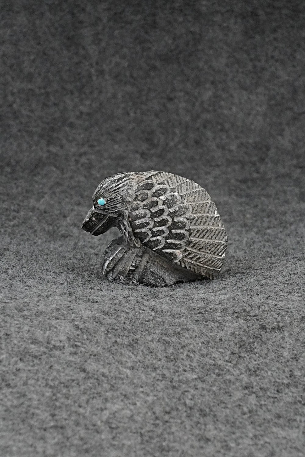 Crow Zuni Fetish Carving - Derrick Kamasee