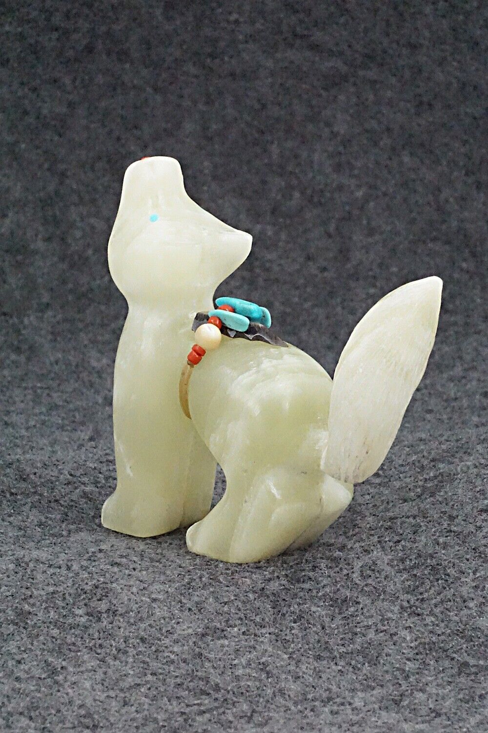 Wolf Zuni Fetish Carving - Douglas Martza