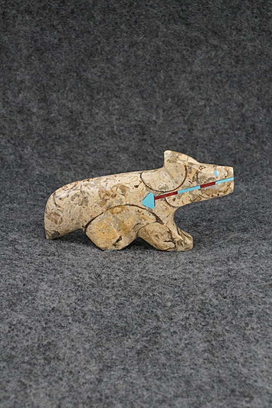 Wolf Zuni Fetish Carving - Kenric Laiwakete