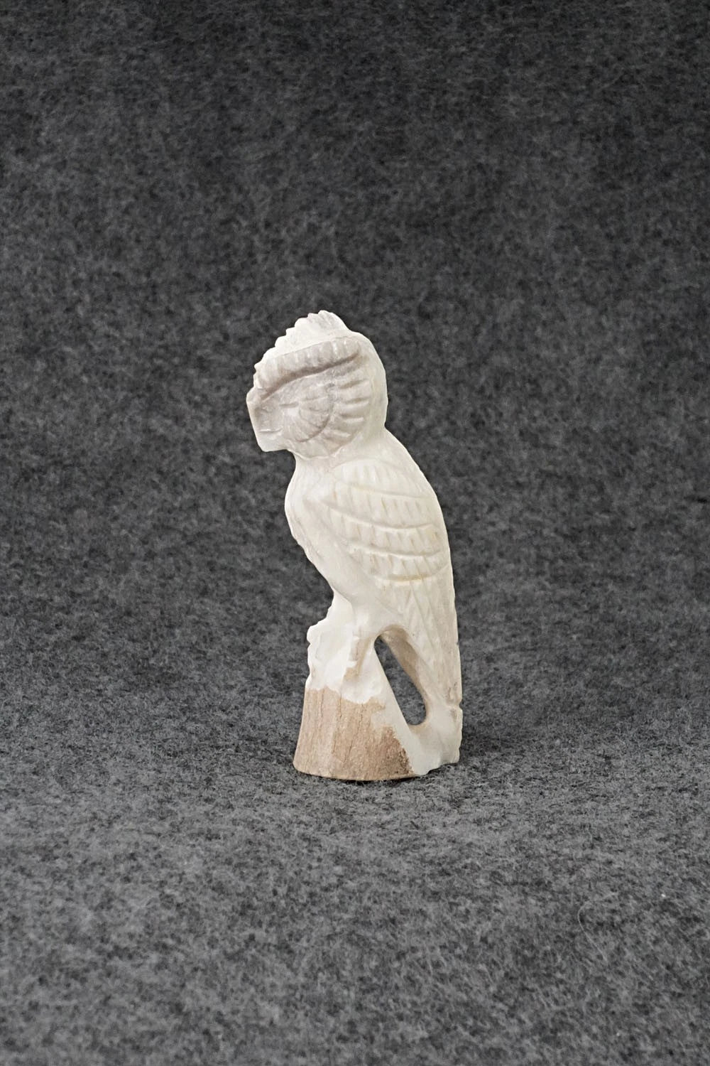 Owl Zuni Fetish Carving - Chris Peina