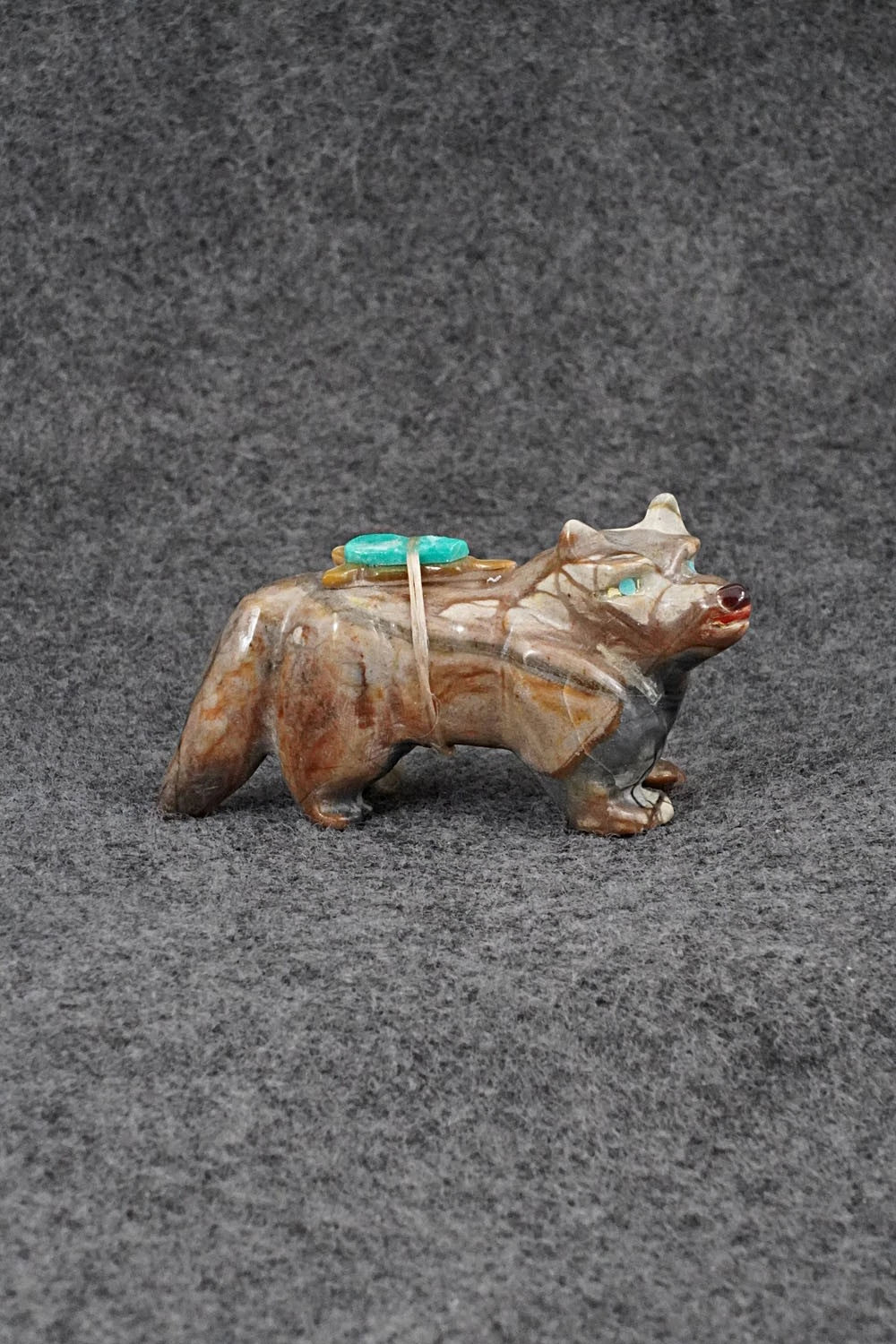 Wolf Zuni Fetish Carving - Freddie Leekya