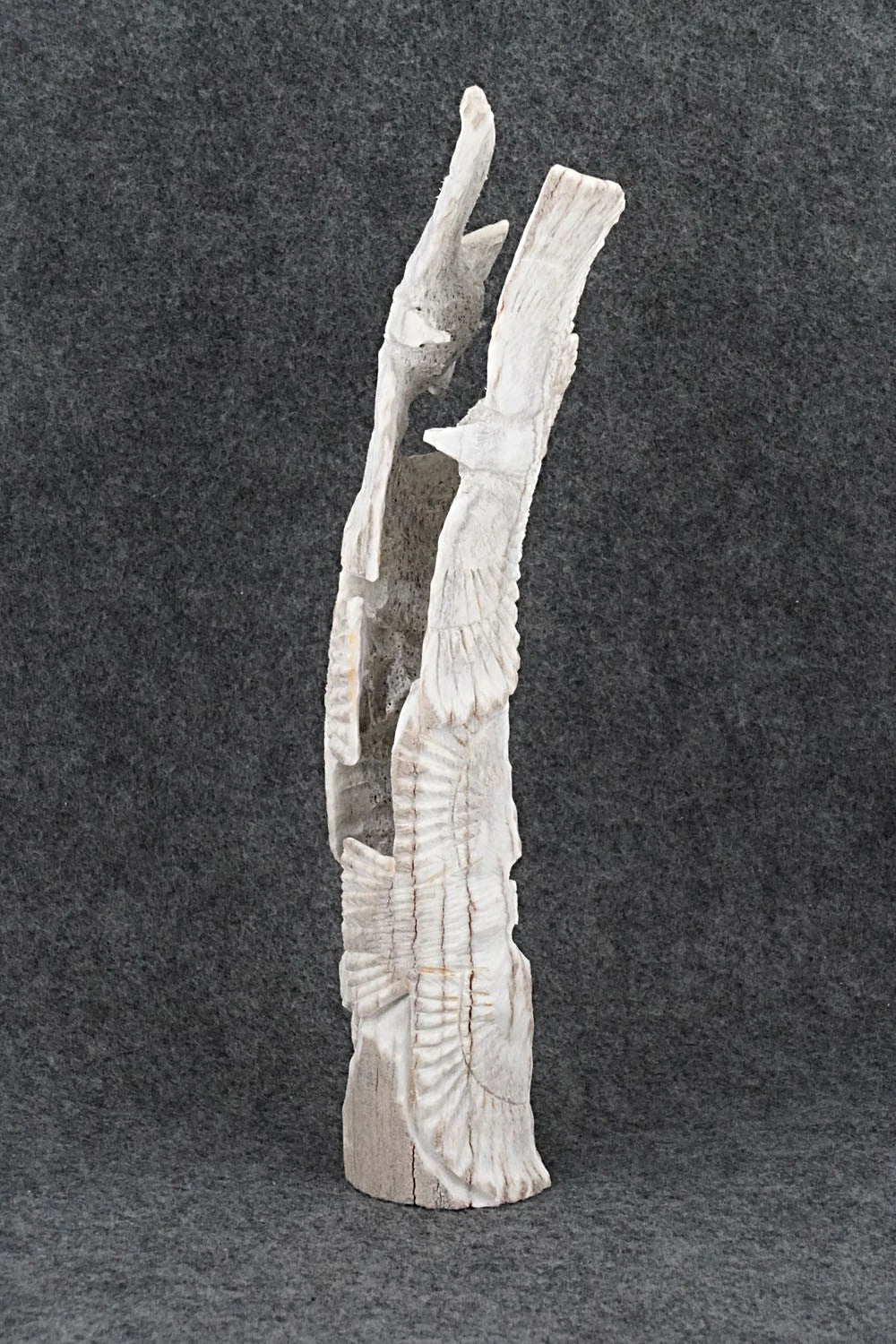Eagles Zuni Fetish Carving - Lewis Malie