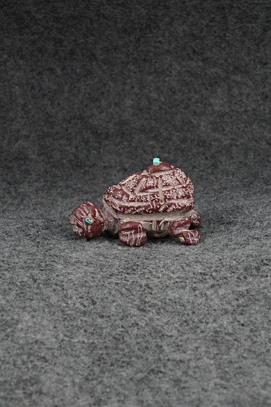 Turtle Zuni Fetish Carving - Bryan Peynasta