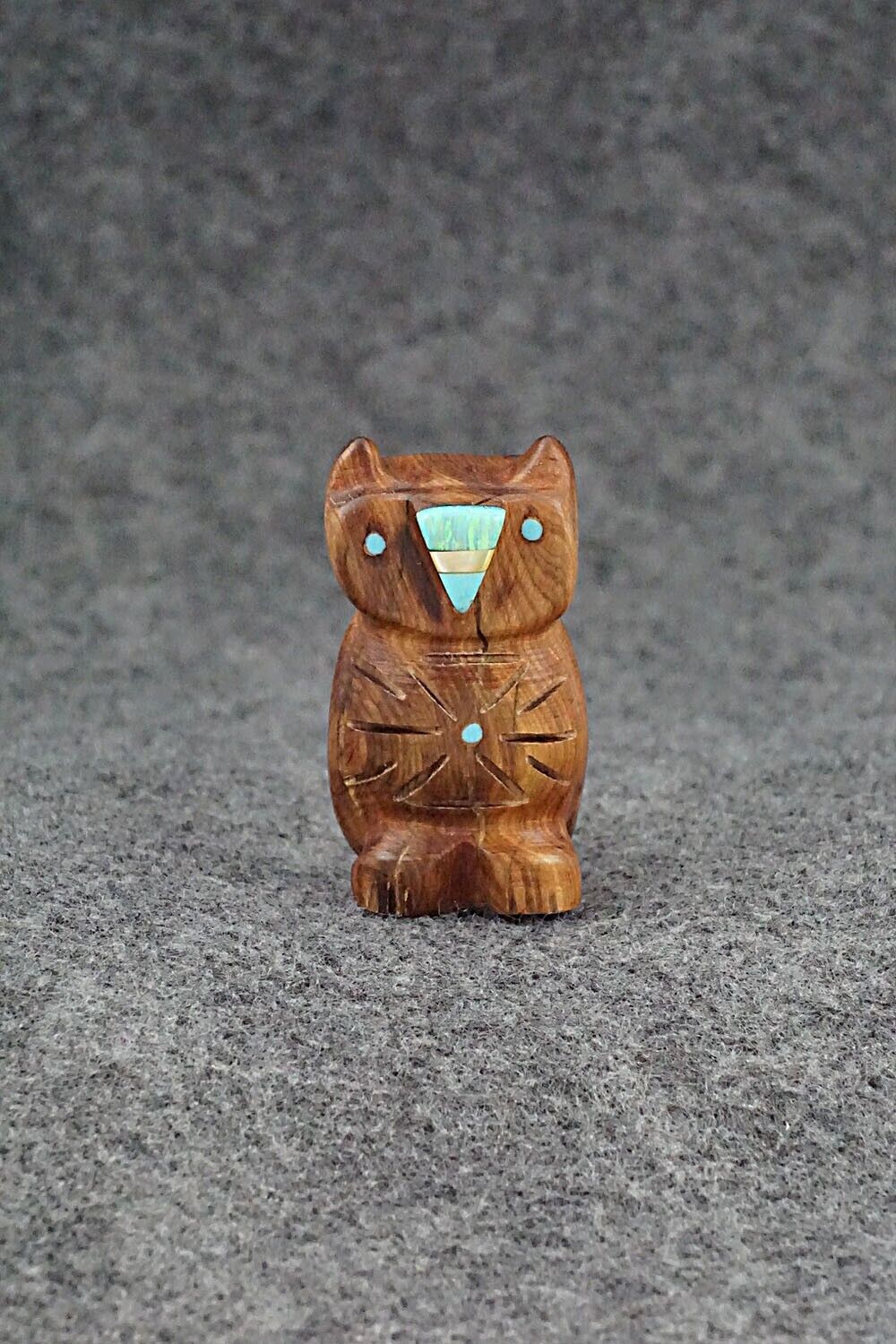 Owl Zuni Fetish Carving - Brandon Phillips