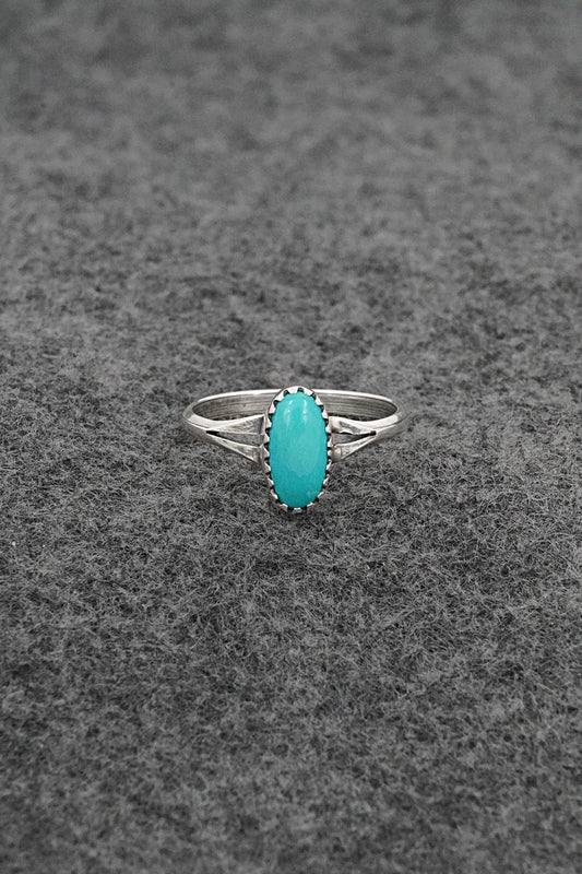 Turquoise & Sterling Silver Ring - Matthew Gordon - Size 6.75