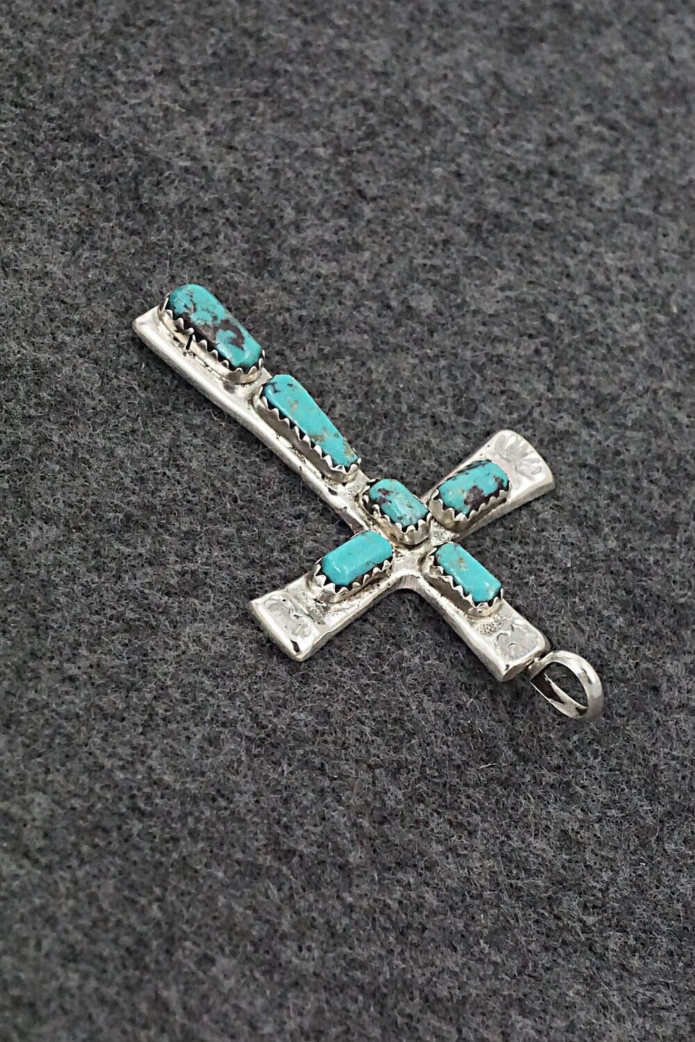 Turquoise & Sterling Silver Pendant - Marilyn Iule