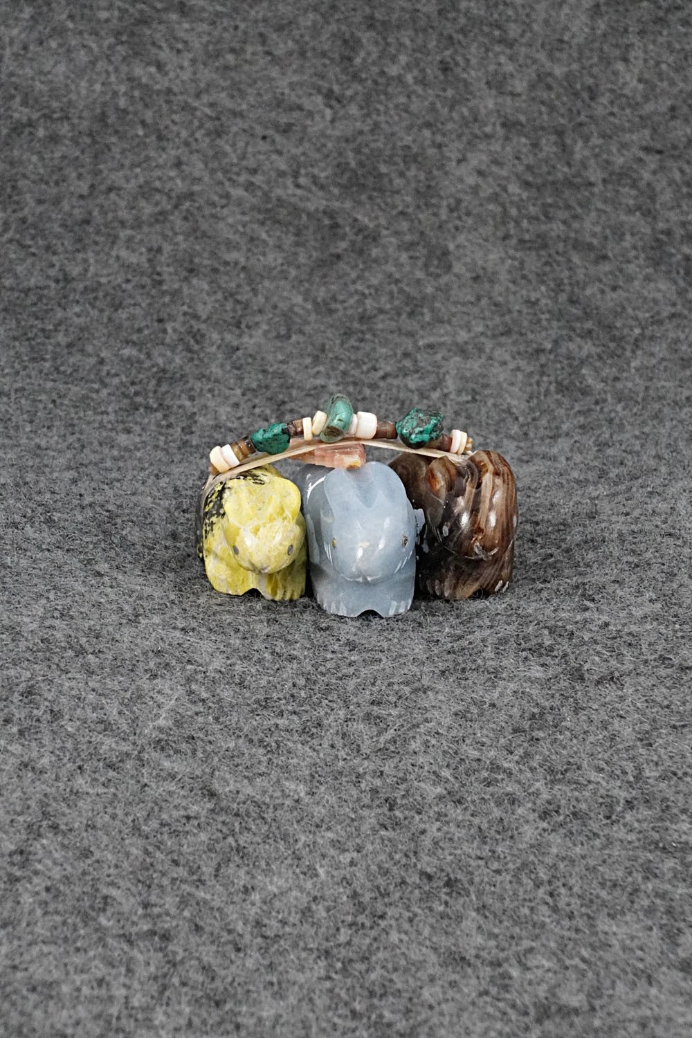 Rabbit Zuni Fetish Carving - Daisy Rose Leonard