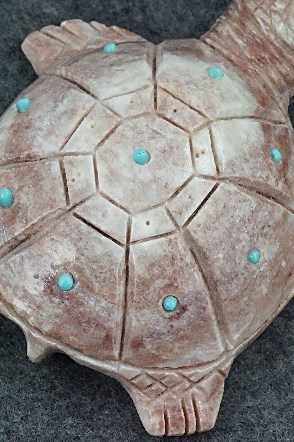 Sea Turtle Zuni Fetish Carving - Chris Nastacio