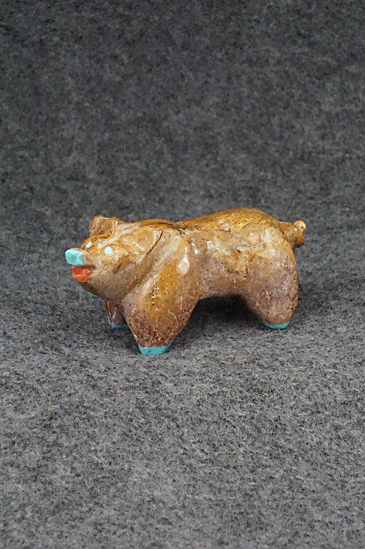 Pig Zuni Fetish Carving - Freddie Leekya