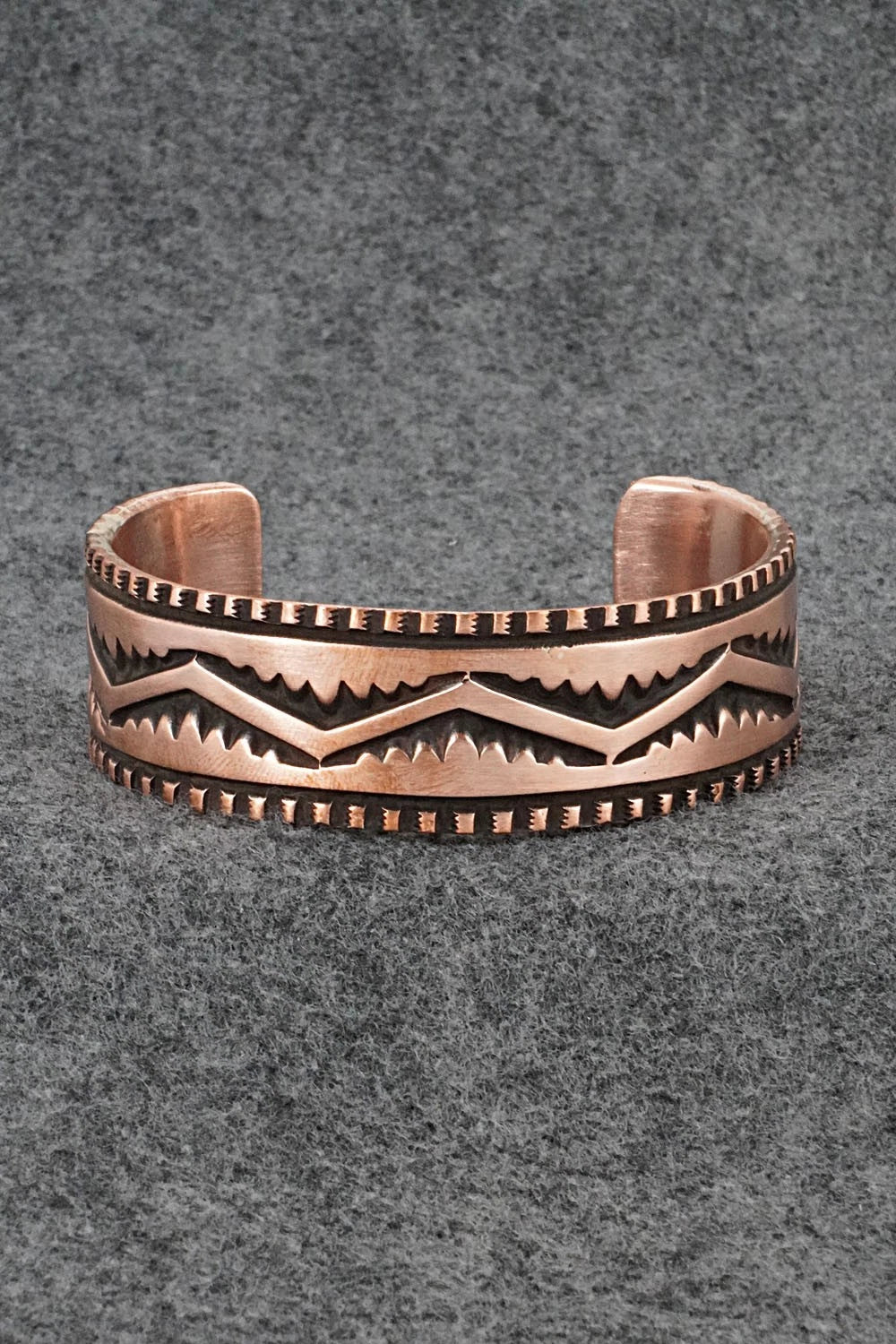 Copper Bracelet - Elvira Bill
