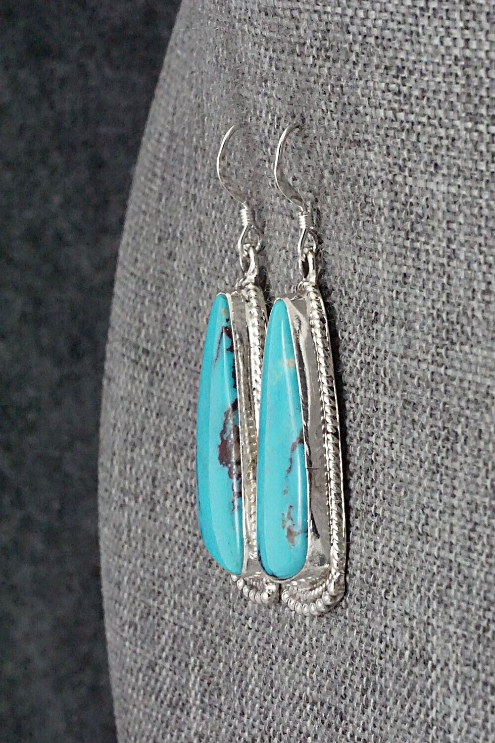Turquoise & Sterling Silver Earrings - Verley Betone