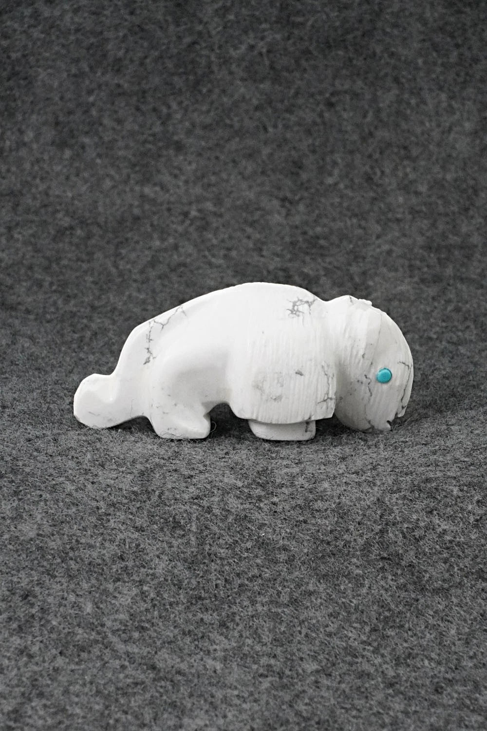 Buffalo Zuni Fetish Carving - Ronnie Lunasee