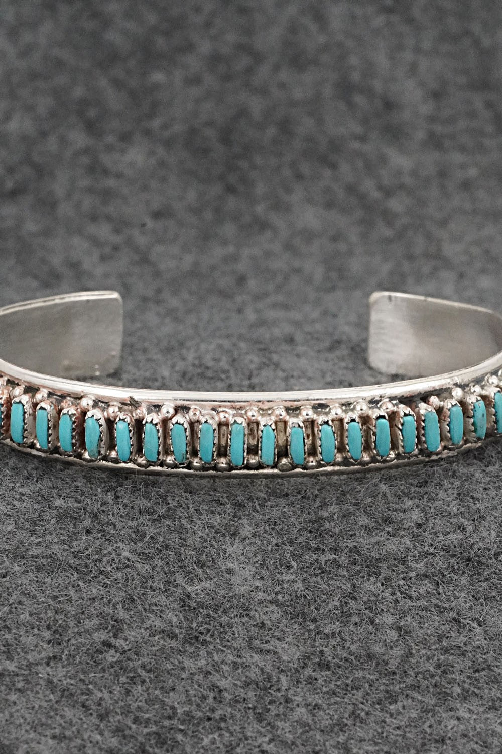 Turquoise & Sterling Silver Bracelet - Aurelia Hughte