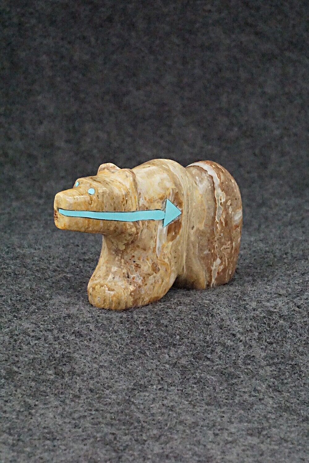 Bear Zuni Fetish Carving - Donavon Laiwakete