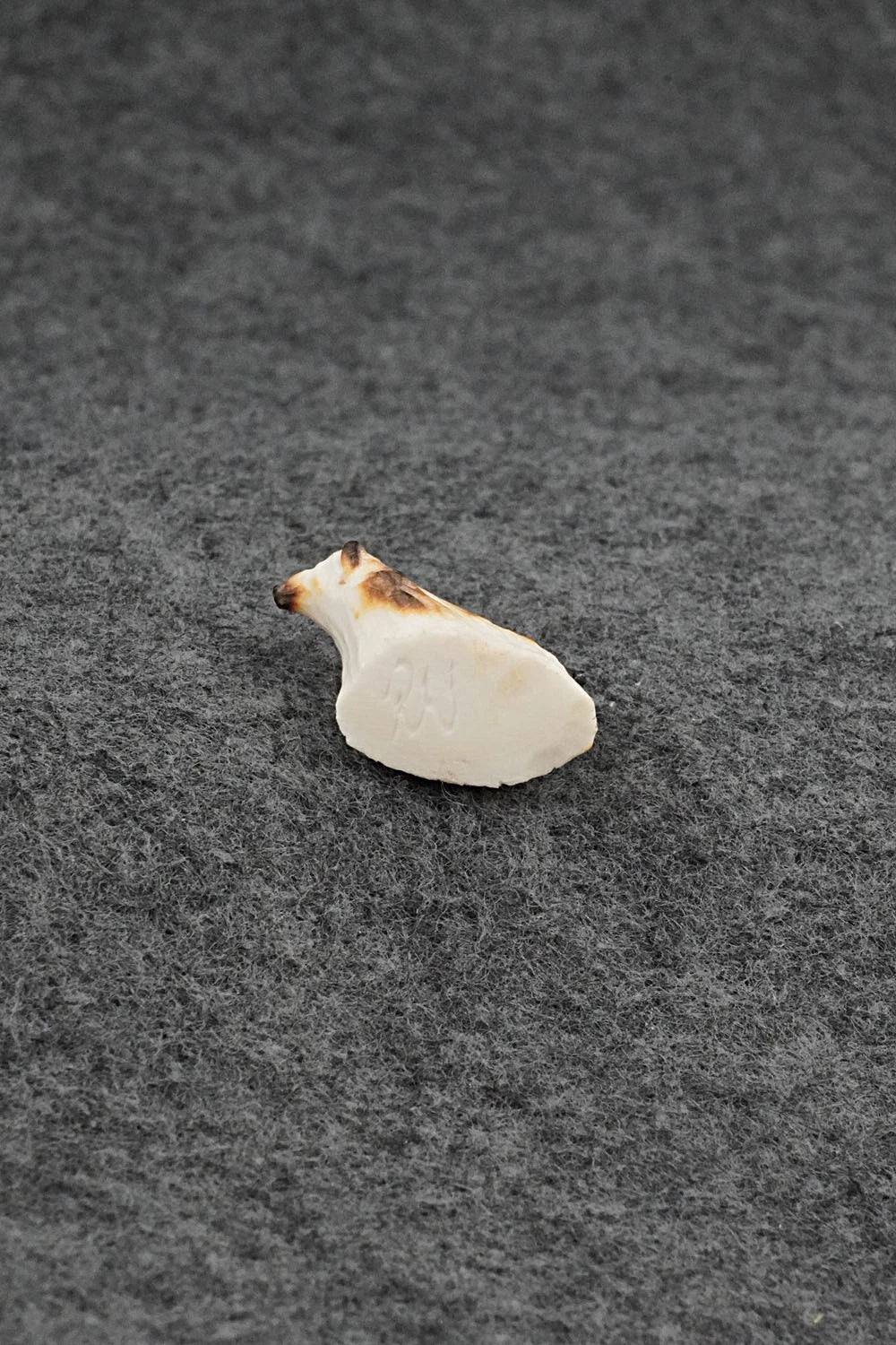 Dog Zuni Fetish Carving - Ruben Najera