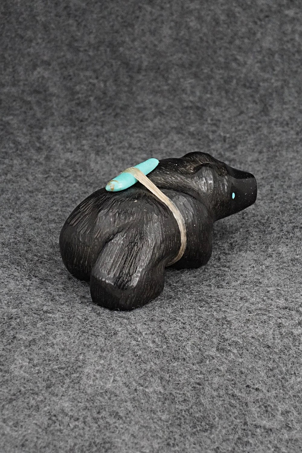 Bear Zuni Fetish Carving - Herb Halate