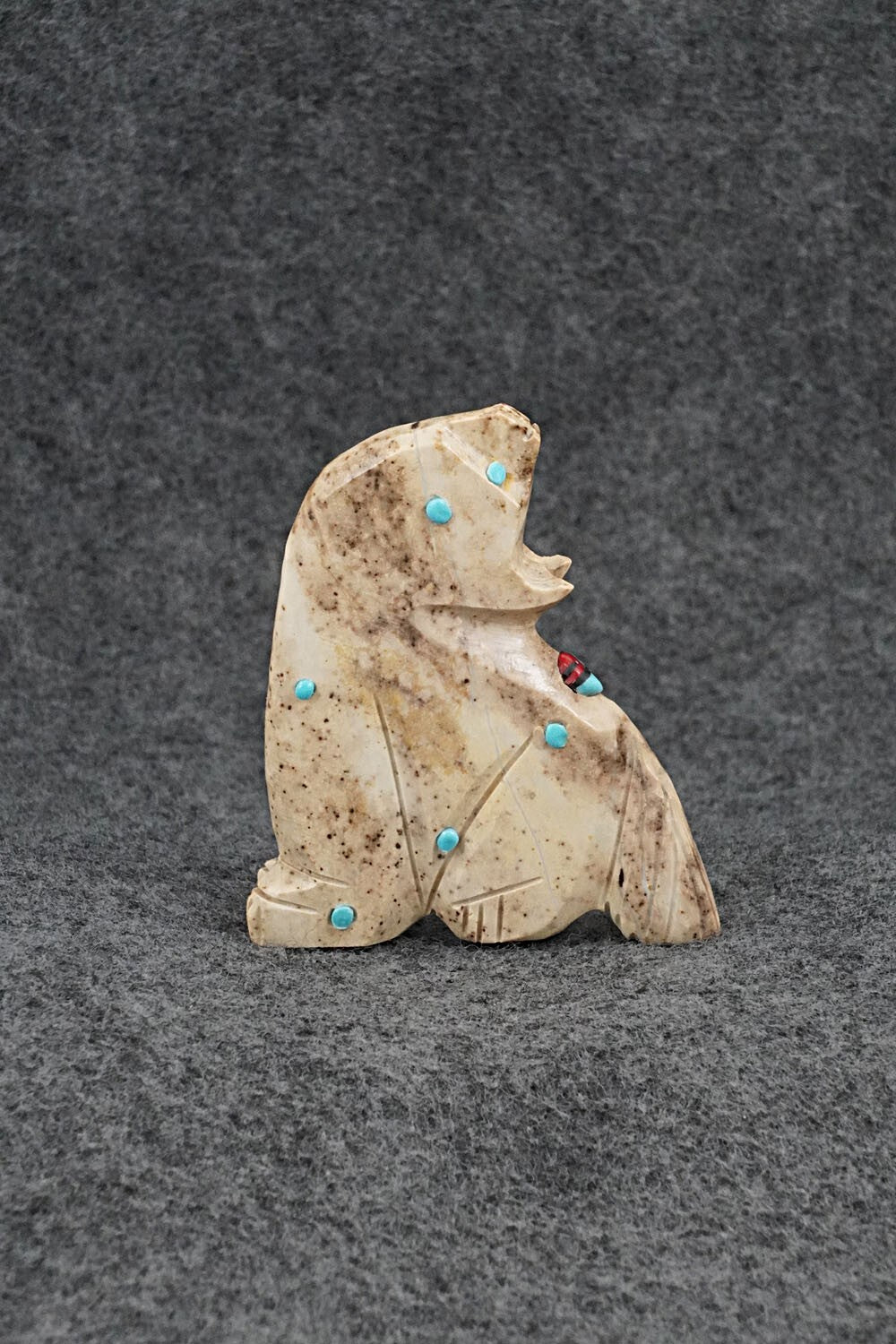 Wolf Zuni Fetish Carving - Danette Laate