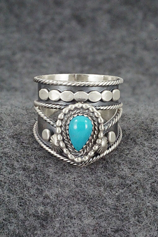 Turquoise & Sterling Silver Ring - Tom Lewis - Size 10
