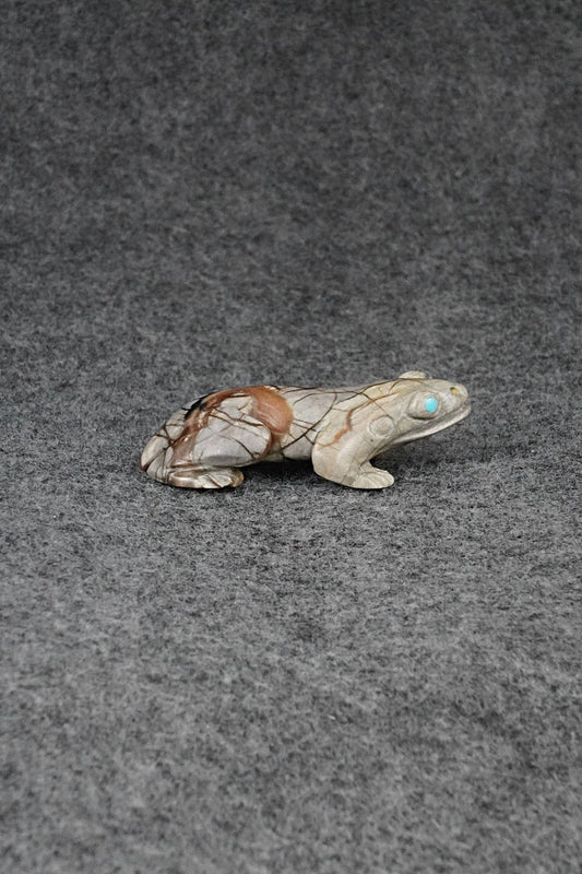 Frog Zuni Fetish Carving - Lance Cheama
