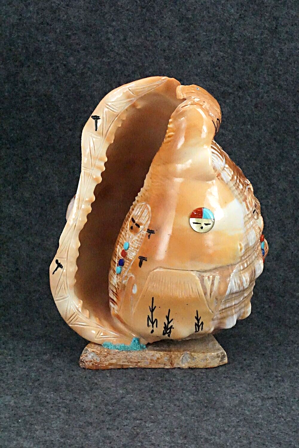Corn Maiden & Eagle Zuni Fetish Carving - Gloria Chattin