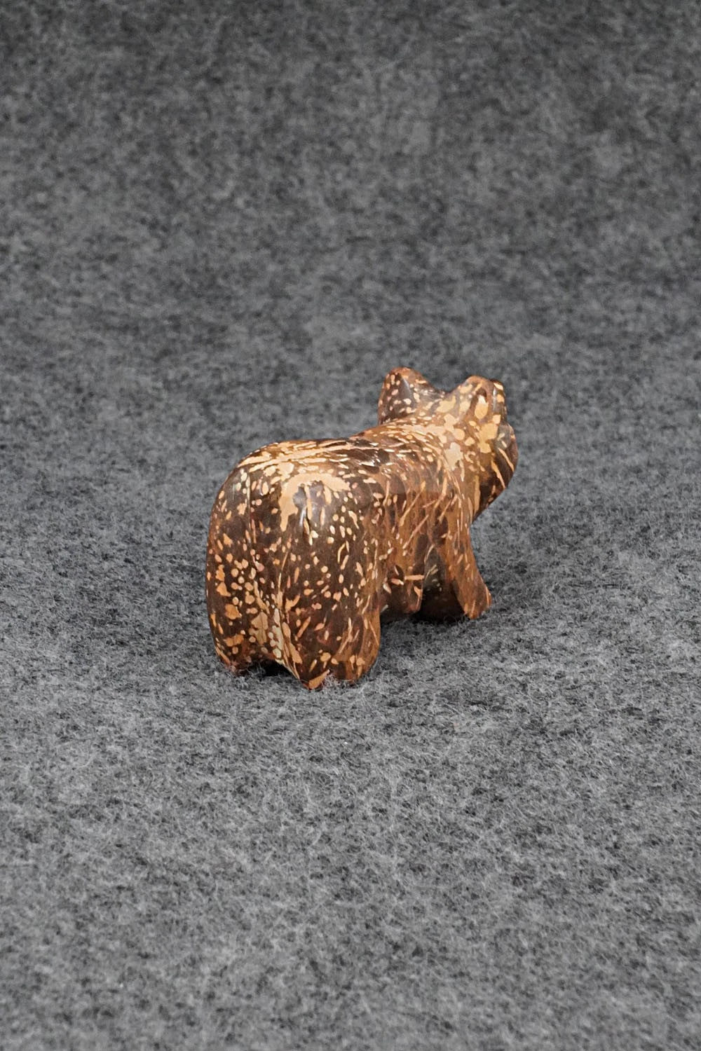 Bear Zuni Fetish Carving - Calvert Bowannie