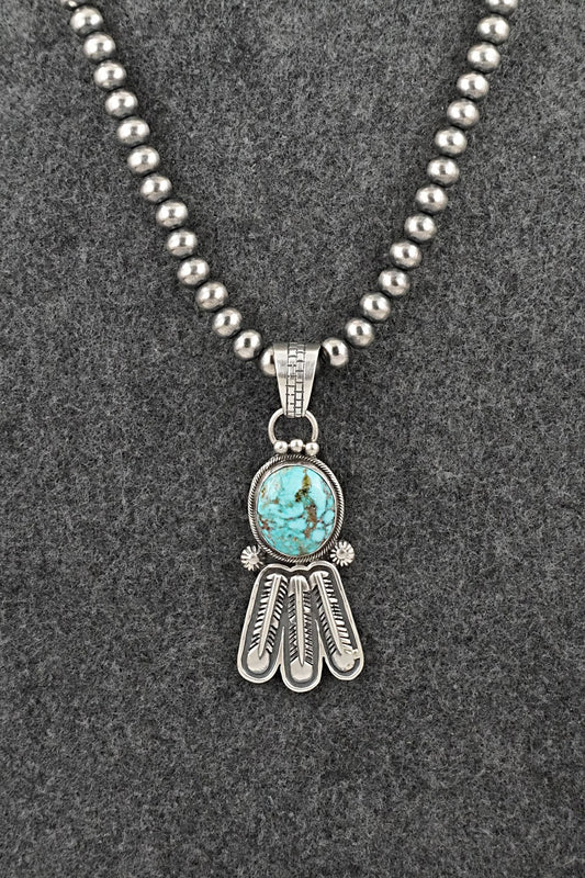 Turquoise & Sterling Silver Necklace - Verley Betone