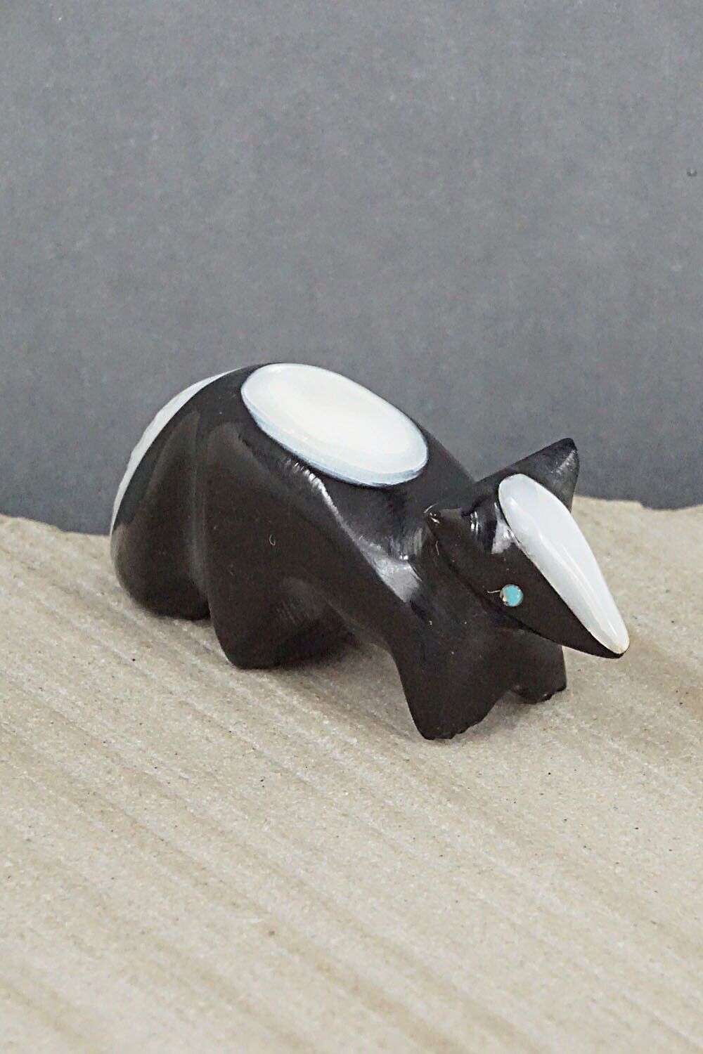 Skunk Zuni Fetish Carving - Calvert Bowannie