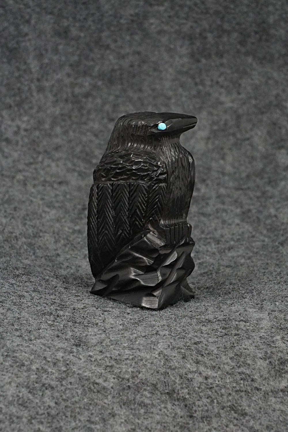 Crow Zuni Fetish Carving - Mike Tucson