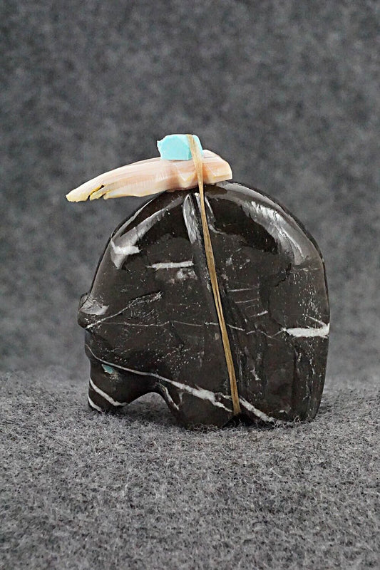 Bear Zuni Fetish Carving - Ariane Quam