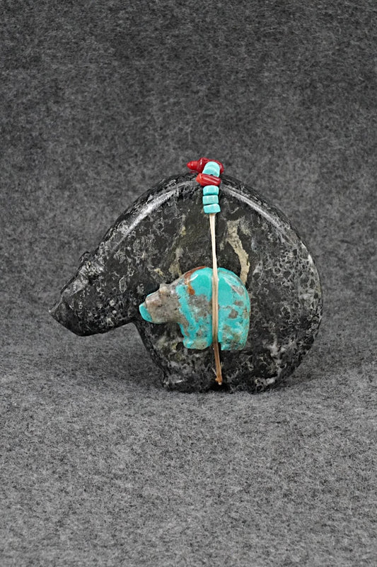 Bear Zuni Fetish Carving - Farlan & Paulette Quam
