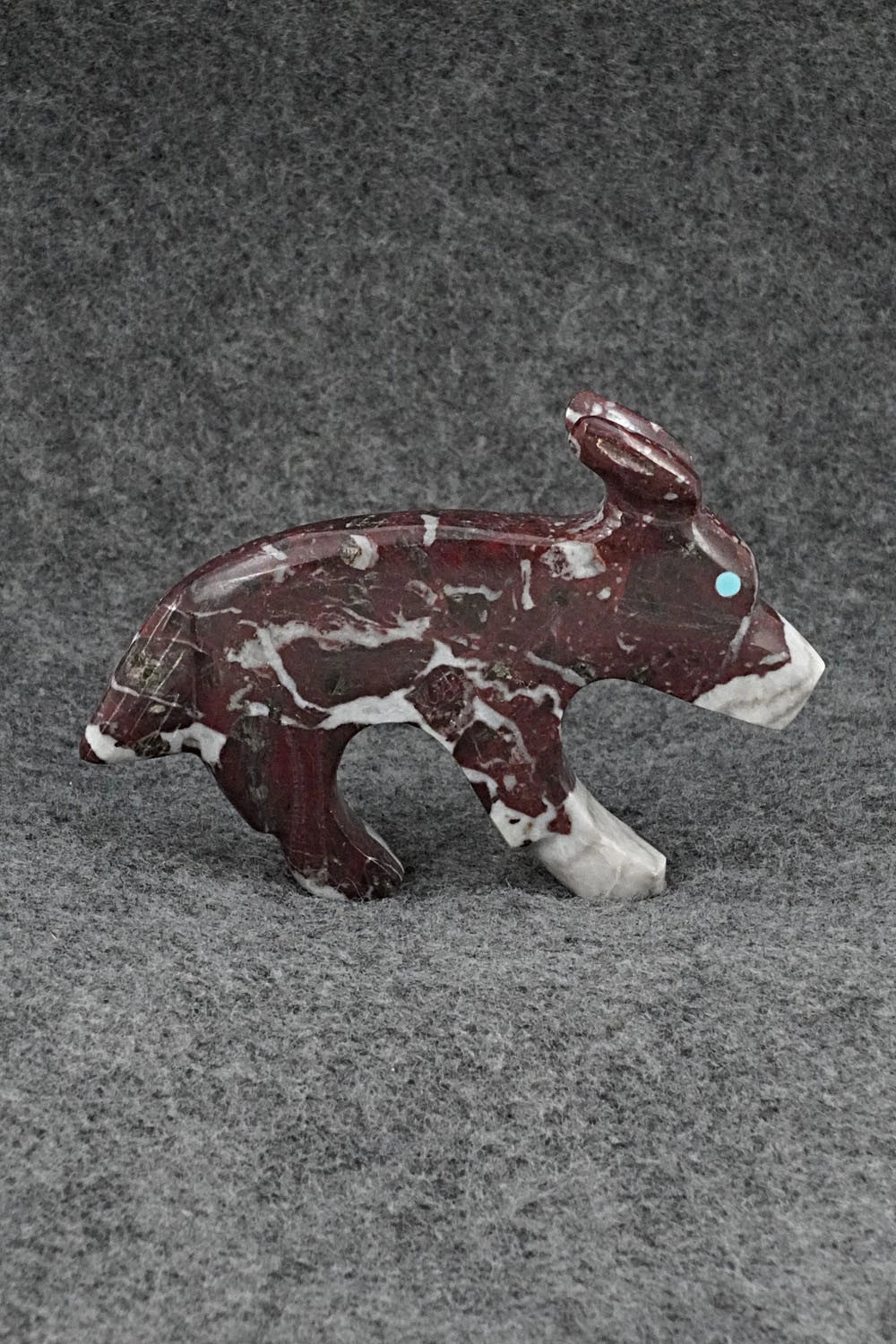 Deer Zuni Fetish Carving - Kenric Laiwakete