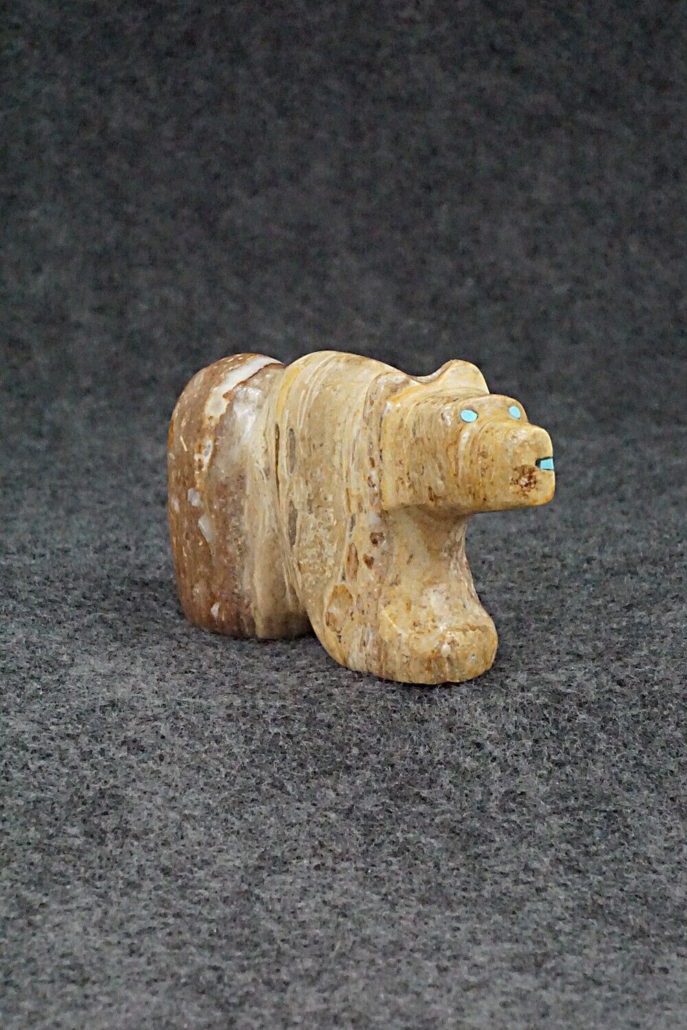 Bear Zuni Fetish Carving - Donavon Laiwakete