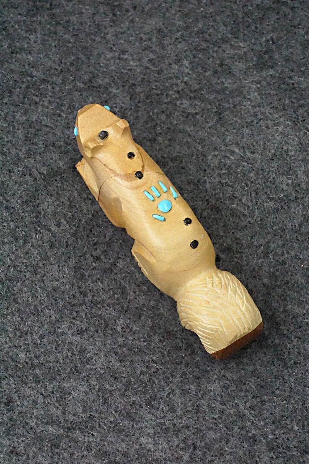 Squirrel Zuni Fetish Carving - Danette Laate