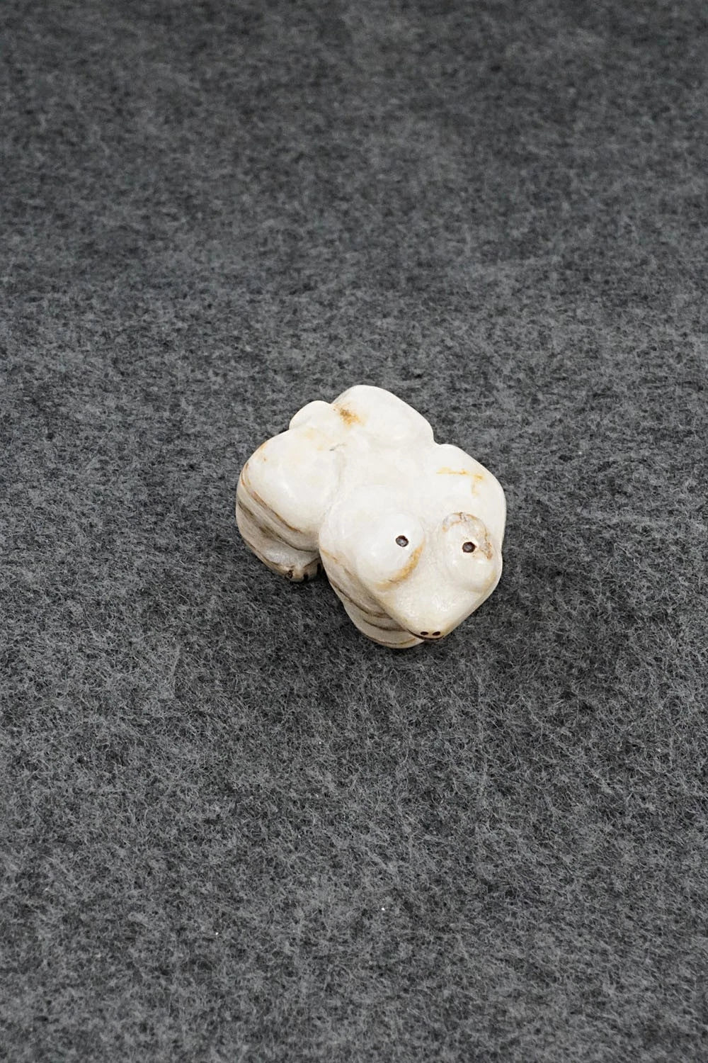 Frog Zuni Fetish Carving - Rick Kallestewa