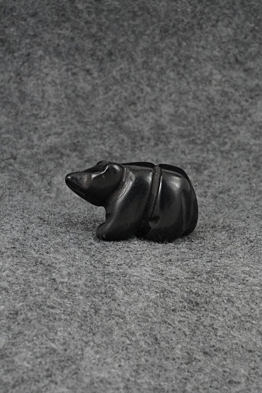 Bear Zuni Fetish Carving - Justin Red Elk