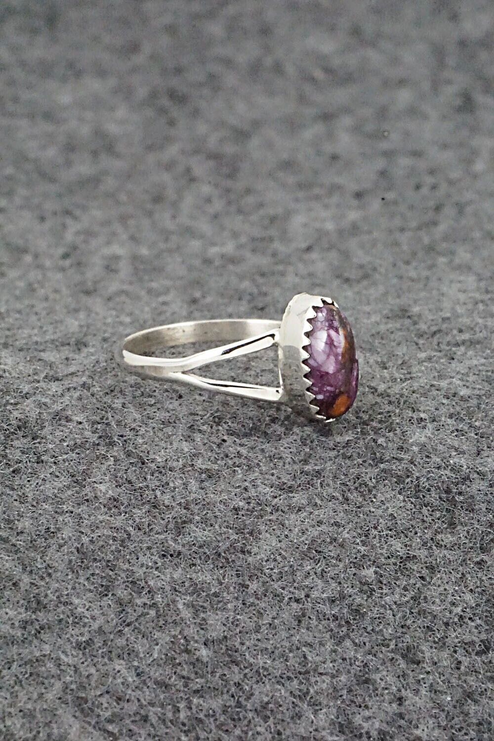 Spiny Oyster & Sterling Silver Ring - Robert Martinez - Size 8.75